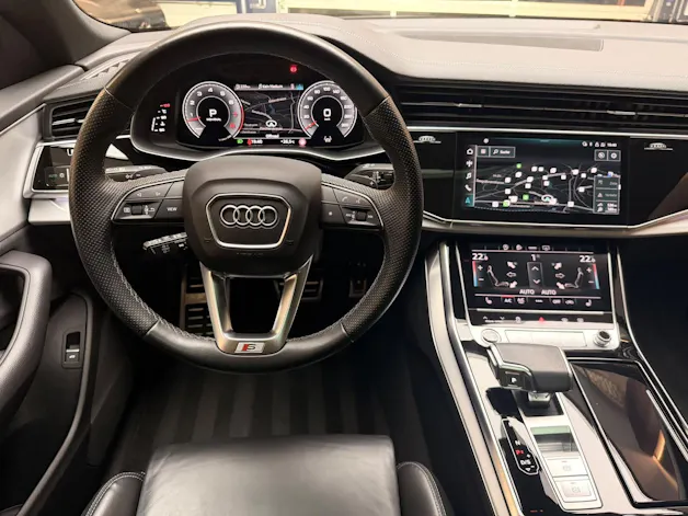 AUDI Q8 3.0 55 TFSI quattro T-Tronic