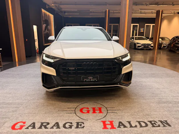 AUDI Q8 3.0 55 TFSI quattro T-Tronic
