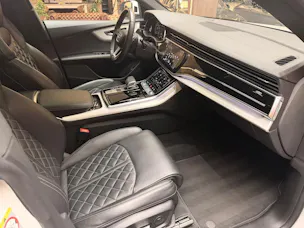 AUDI Q8 3.0 55 TFSI quattro T-Tronic