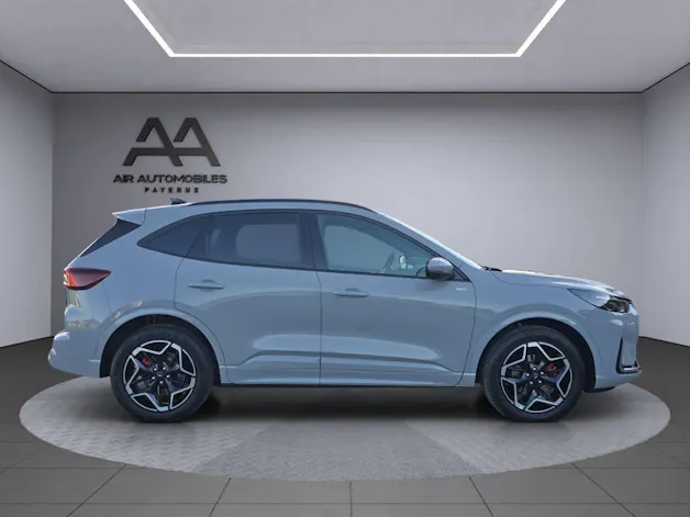 FORD Kuga 2.5 Hybrid ST-Line X 4x4 Shadow Ed.