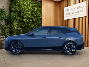 BMW iX xDrive40 (CH)🔋