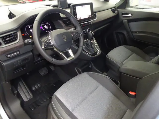 RENAULT Grand Kangoo Kombi 1.3 TCe 130 techno Aut.