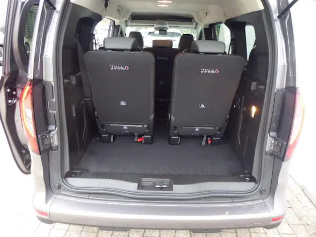 RENAULT Grand Kangoo Kombi 1.3 TCe 130 techno Aut.