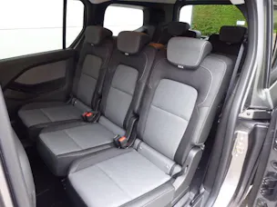 RENAULT Grand Kangoo Kombi 1.3 TCe 130 techno Aut.
