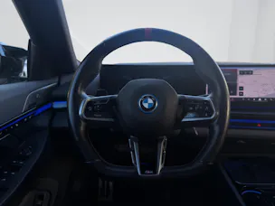BMW i5 M60 xDrive