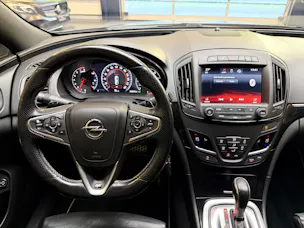 OPEL Insignia Sports Tourer 2.8 V6 T 4x4 OPC