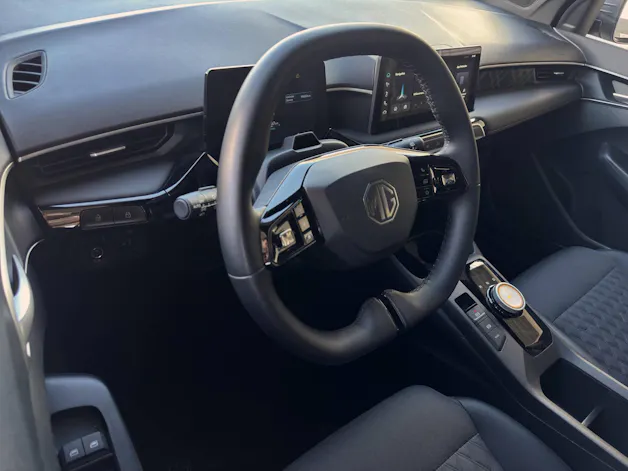 MG 3 1.5 Hybrid Luxury