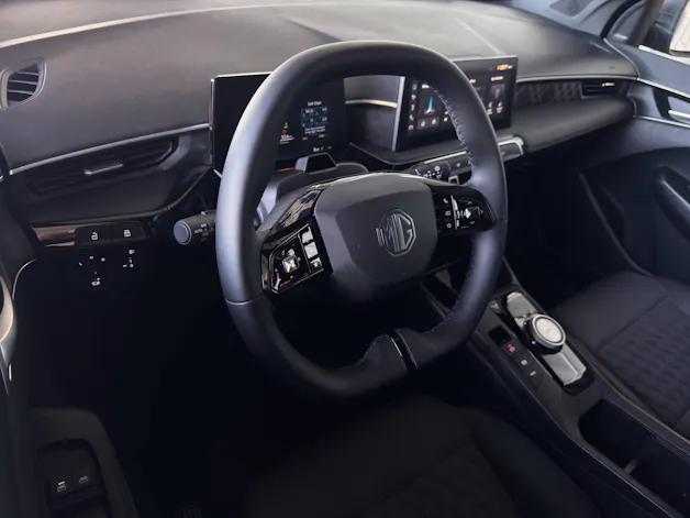 MG 3 1.5 Hybrid Luxury