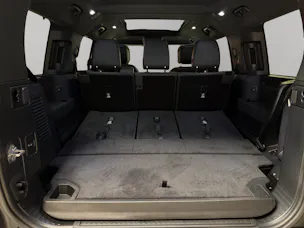 Land Rover Defender 130 3.0 D I6 350 X-Dynamic HSE