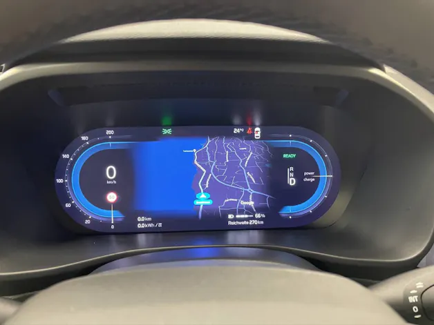 VOLVO XC40 E80 Twin Plus AWD