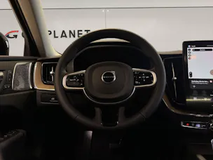 VOLVO XC60 2.0 T8 TE Ultra Dark eAWD