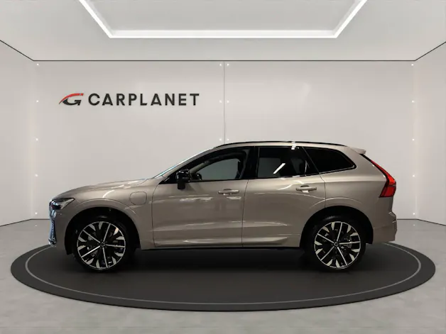 VOLVO XC60 2.0 T8 TE Ultra Dark eAWD