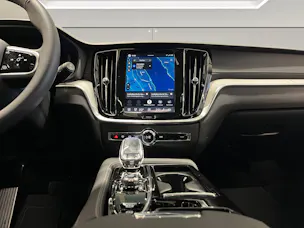 VOLVO V60 2.0 T6 TE Ultra Dark eAWD