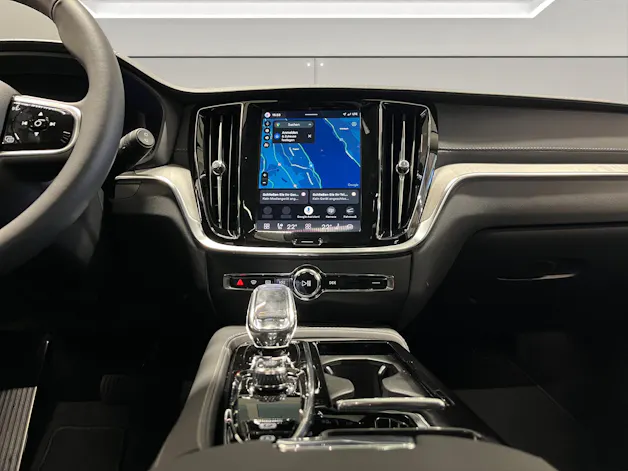VOLVO V60 2.0 T6 TE Ultra Dark eAWD