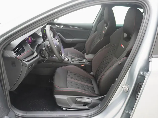 SKODA Octavia 2.0 TSI RS DSG