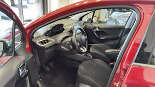 PEUGEOT 208 1.2 PureTech Allure S/S