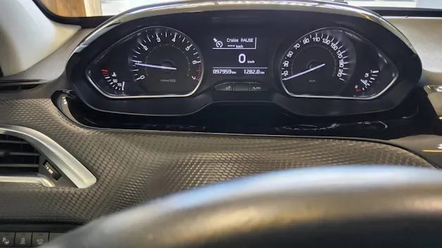 PEUGEOT 208 1.2 PureTech Allure S/S