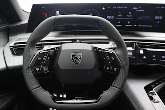 https://vehicle.imgix.net/4525470/c87add6e-904d-4c0b-8b3b-bff20c6f0069.JPG