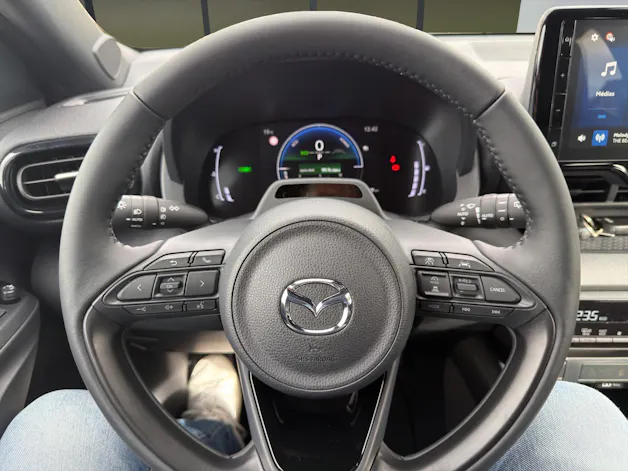 MAZDA 2 1.5 Hybrid Homura