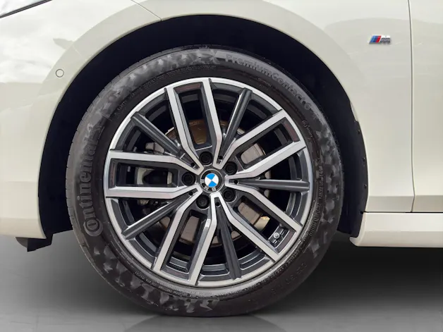 BMW 223i xDrive Active Tourer