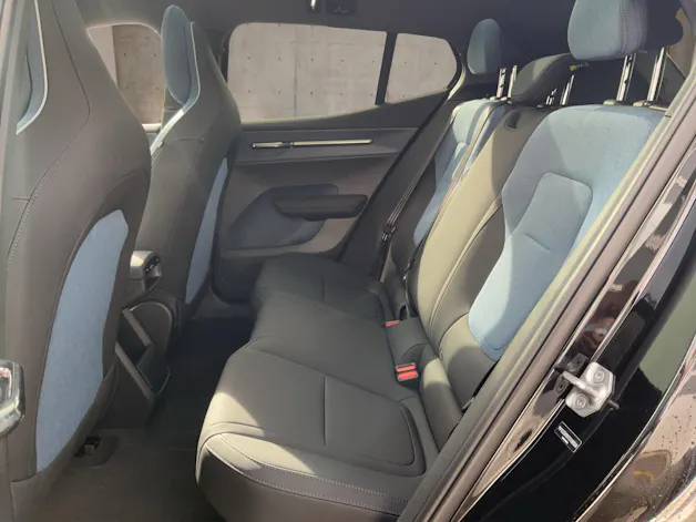 VOLVO EX30 E60 Twin Ultra Performance Sw. Black Ed. AWD