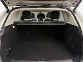 https://vehicle.imgix.net/4525804/b9bdf964-df5c-4fa5-9348-8aee69907453.jpg