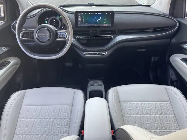FIAT 500 La Prima
