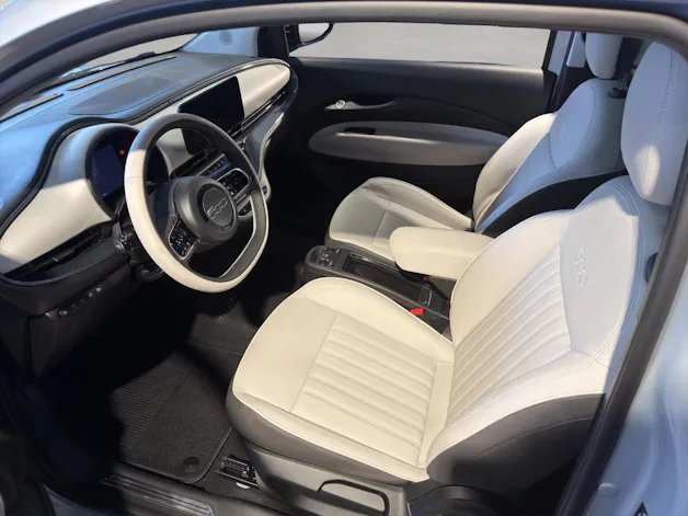 FIAT 500 Cabrio La Prima