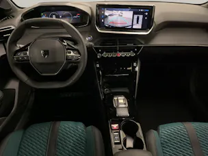 PEUGEOT 208 1.2 Hybrid Envy