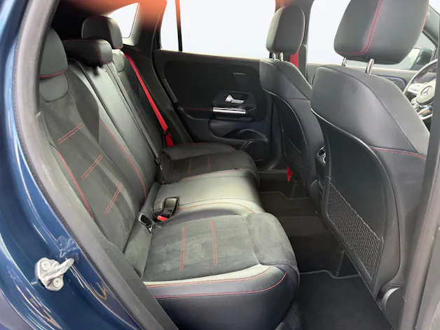 MERCEDES-BENZ GLA-Klasse H247 GLA 45 S AMG 4matic+