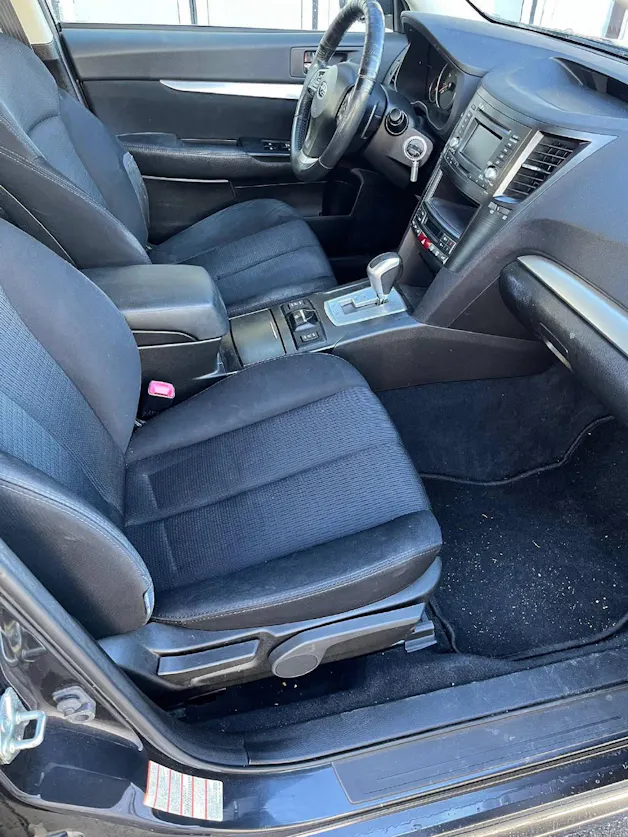 Subaru Legacy Station 2.0i Swiss