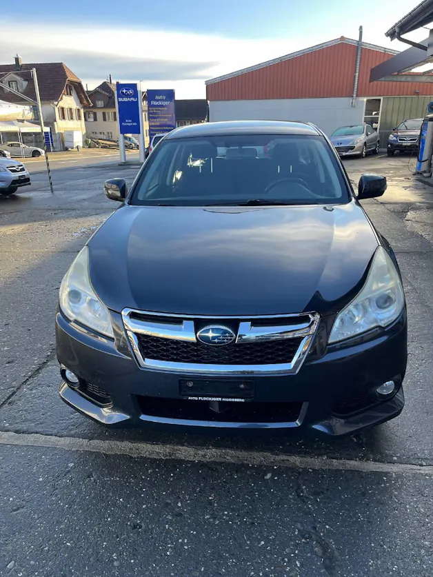 Subaru Legacy Station 2.0i Swiss