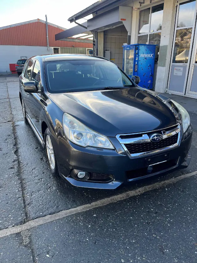 Subaru Legacy Station 2.0i Swiss