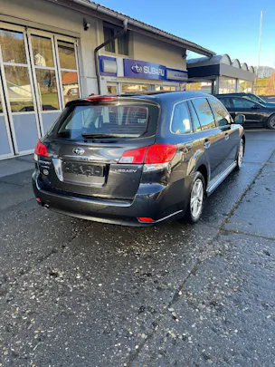 Subaru Legacy Station 2.0i Swiss