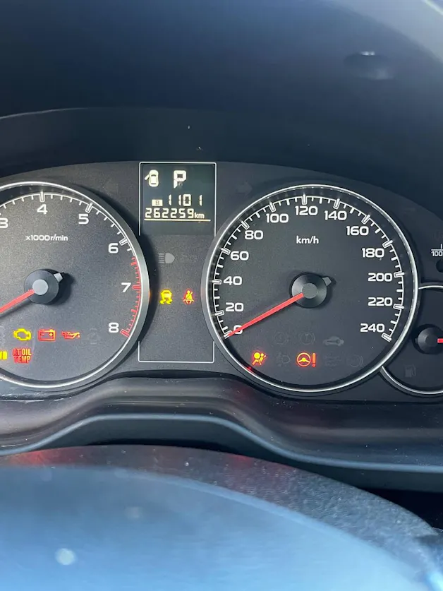 Subaru Legacy Station 2.0i Swiss
