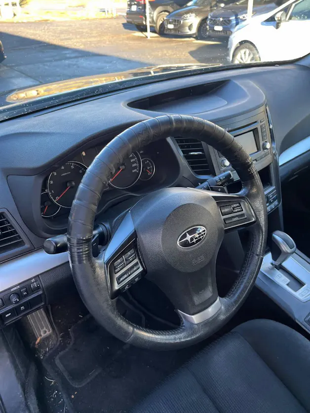 Subaru Legacy Station 2.0i Swiss