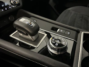 https://vehicle.imgix.net/4525929/30a1a5c7-4465-4a43-9d37-8cff44d35125.jpg