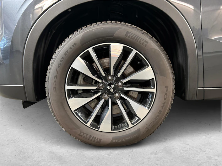 Fahrzeugbild MITSUBISHI OUTLANDER
