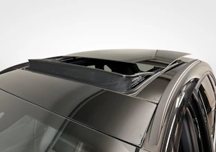 https://vehicle.imgix.net/4525932/aefcf9bf-f89d-44ed-b7dc-632b6e9ad751.jpg