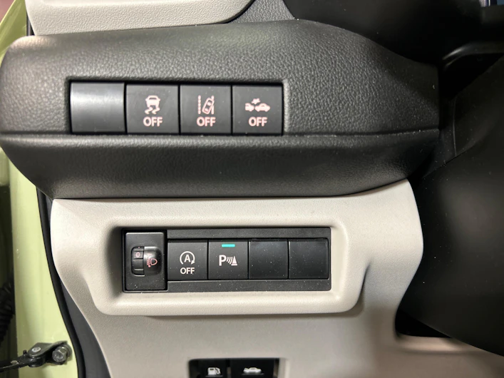 Fahrzeugbild SUZUKI SWIFT