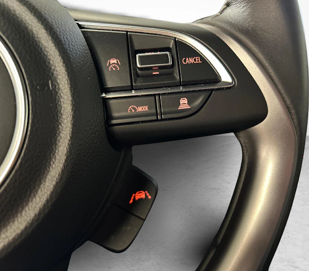 Fahrzeugbild SUZUKI SWIFT