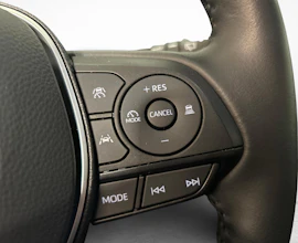 https://vehicle.imgix.net/4525942/1e0b364c-8119-452f-ae67-a99ae6bdbc84.jpg