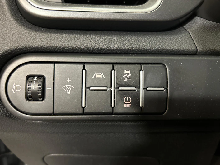 immagine del veicolo KIA CEED
