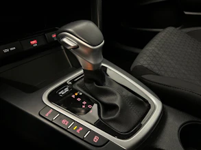 https://vehicle.imgix.net/4525950/655d4471-4fff-4e12-8a63-b3912c8ea64f.jpg