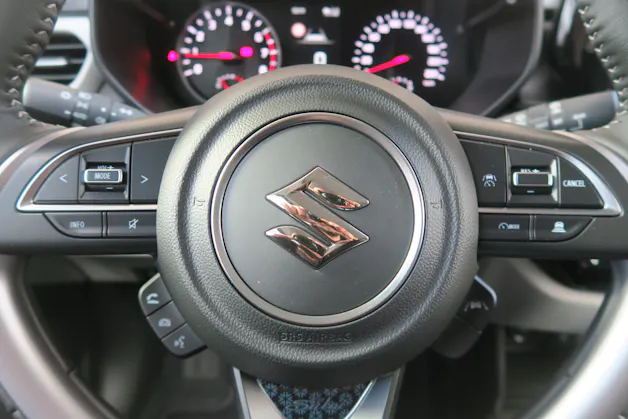 Suzuki Swift 1.2 Piz Sulai Top Hybrid 4x4