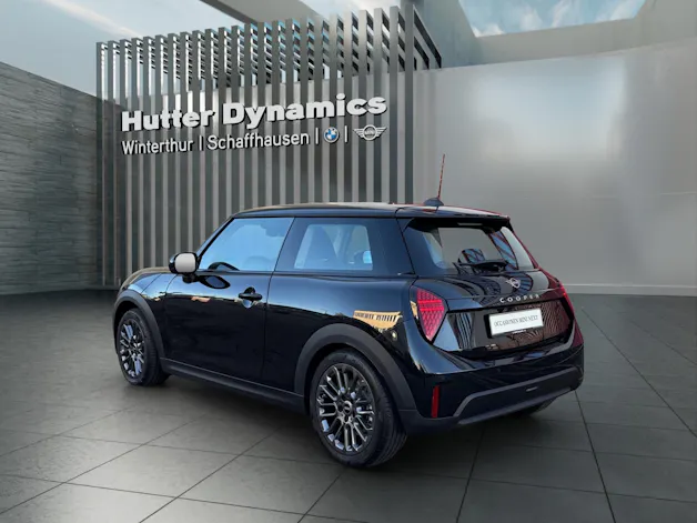 MINI F66 1.5i Cooper C Paket XS