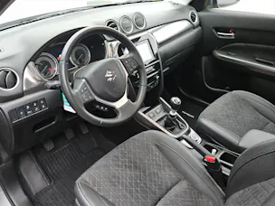 Suzuki Vitara 1.4 T Compact Top Hybrid 4x4