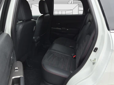 MITSUBISHI ASX 11