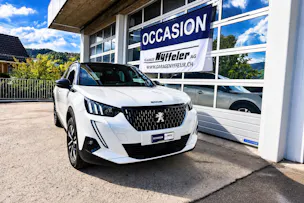 PEUGEOT 2008 1.2 PureTech 130 GT