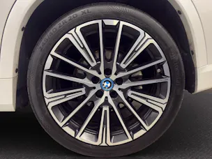 BMW iX1 30 xDrive M SPORT